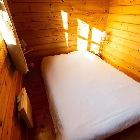 בקתה Les De Grazimis *