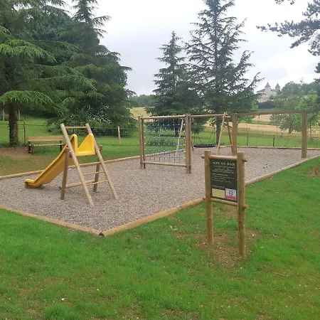 בקתה Les De Grazimis קונדום